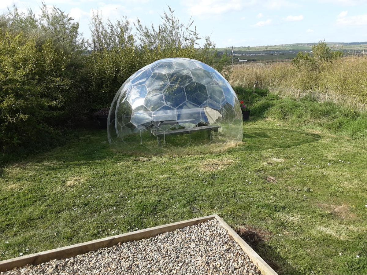 The Rainbow Pod Villa Milltown Malbay Exterior photo